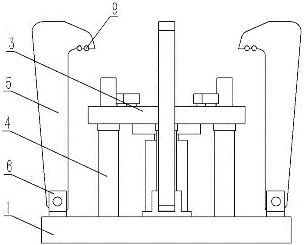 An automatic molding machine for a wheel casting mold