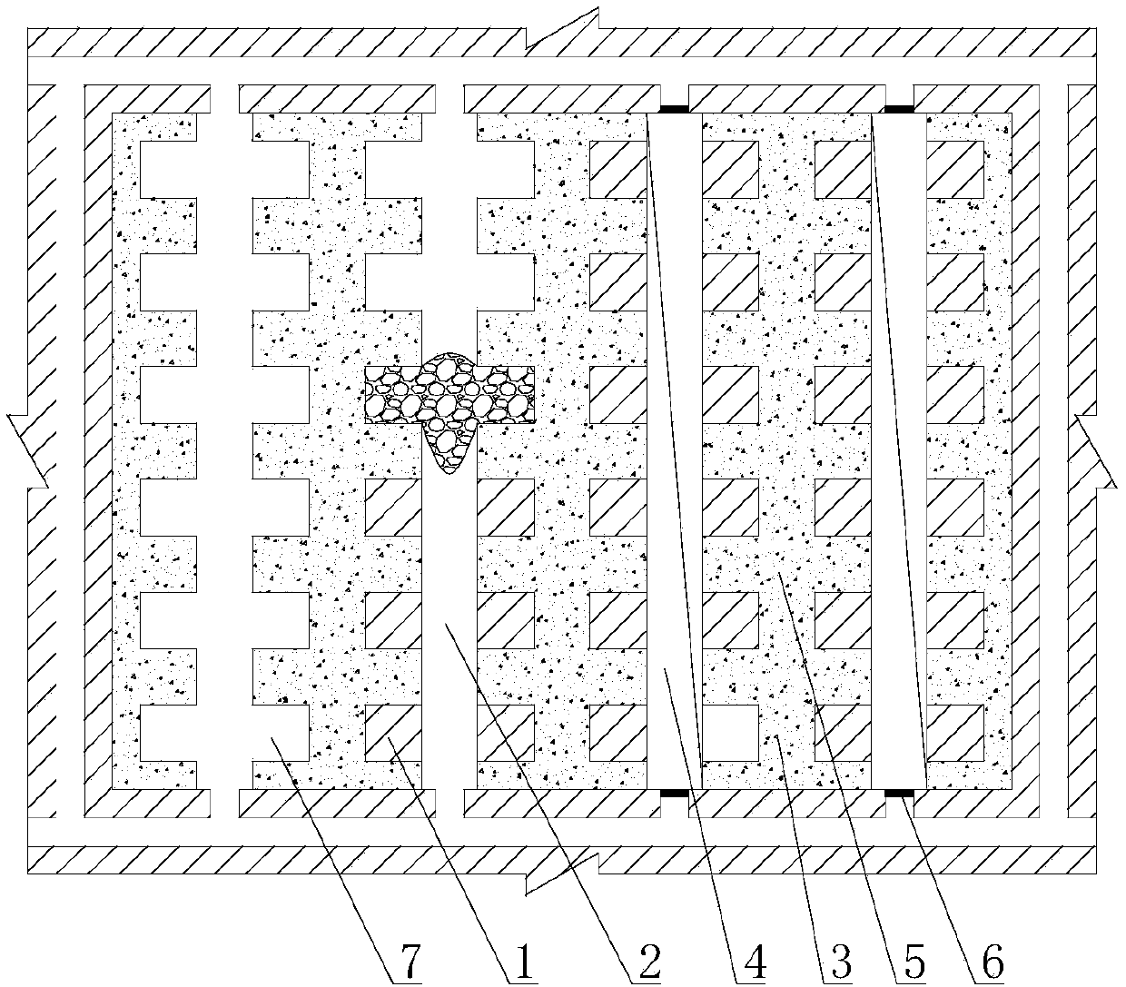 Pillar mining method of capsule reserved roadway actively connected to roof pillar method