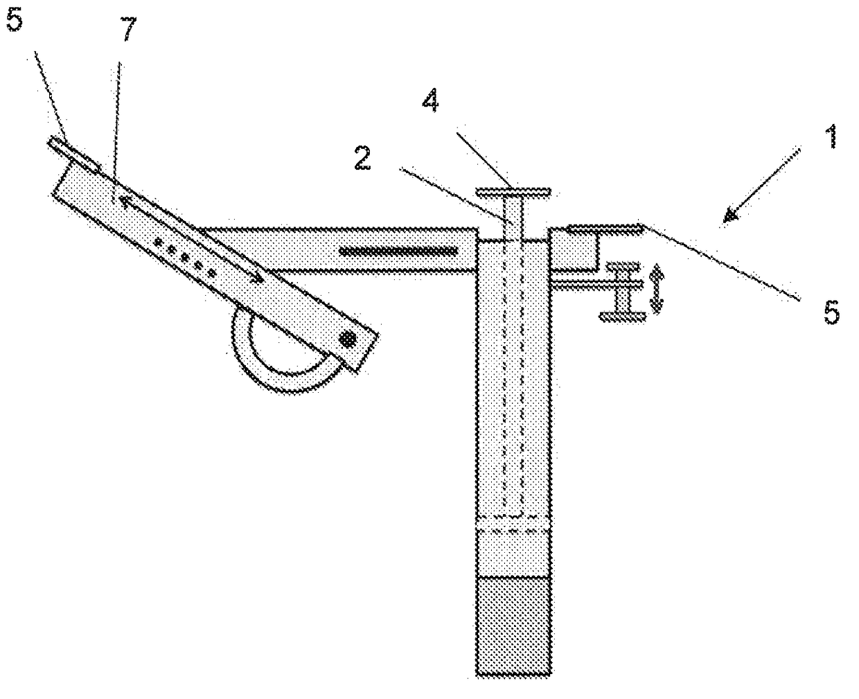 Door breaching device