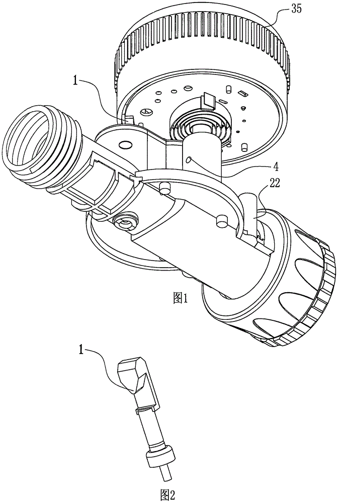 Spraying angle adjustable type swinging sprinkler