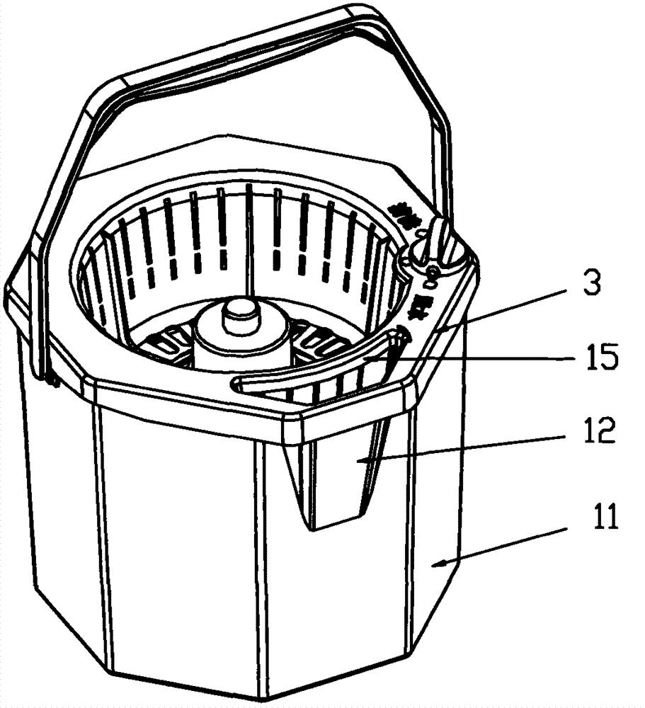 Rotary mop bucket