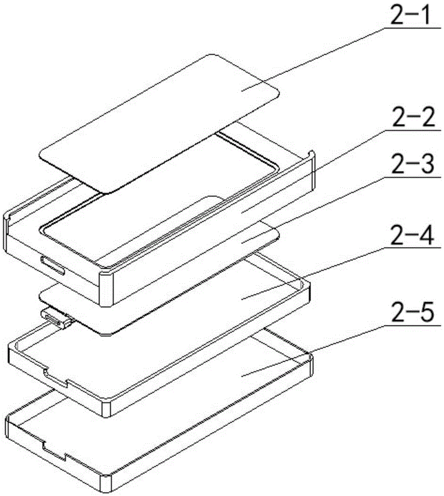 Cell phone case used in cold region