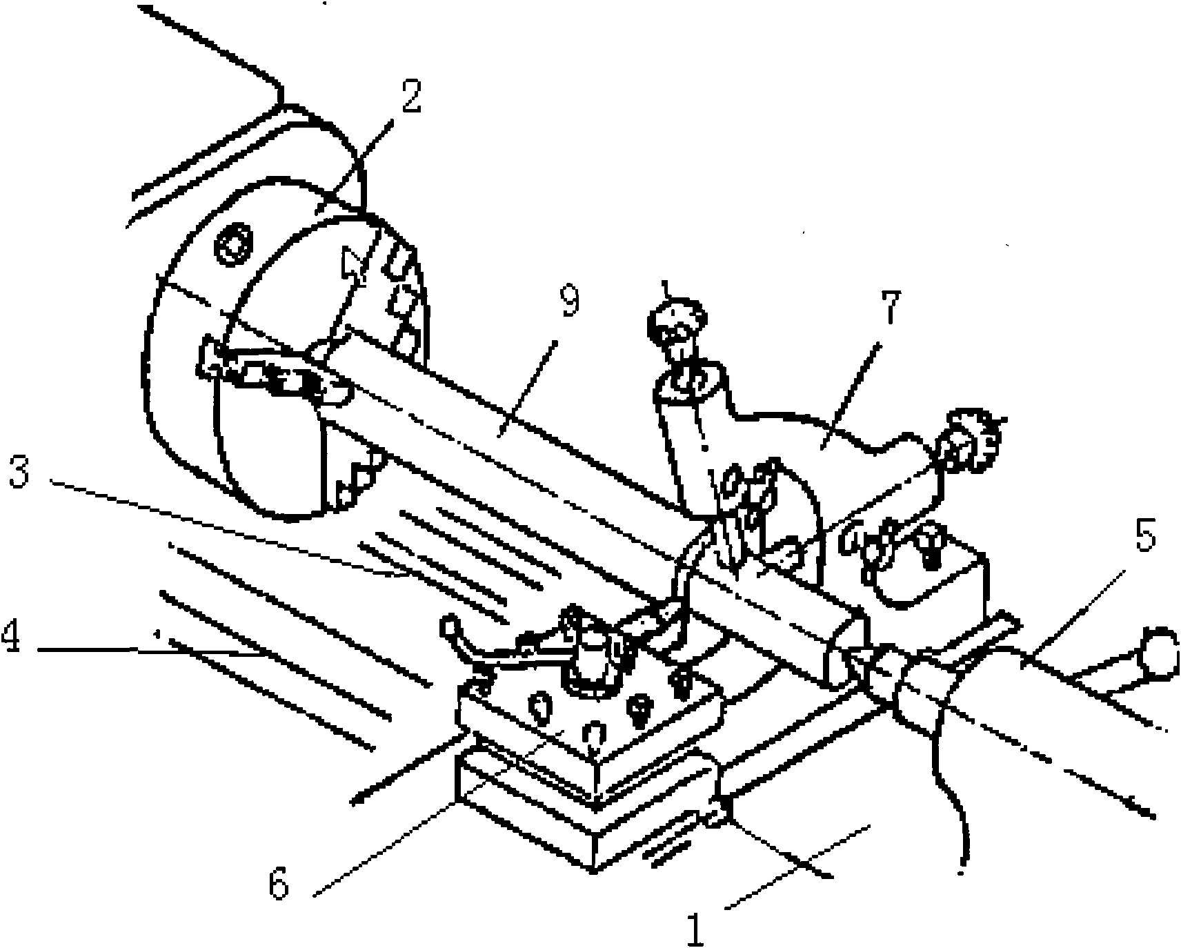 Machine tool and method for machining over-long diameter ratio shaft exceeding machine tool standard