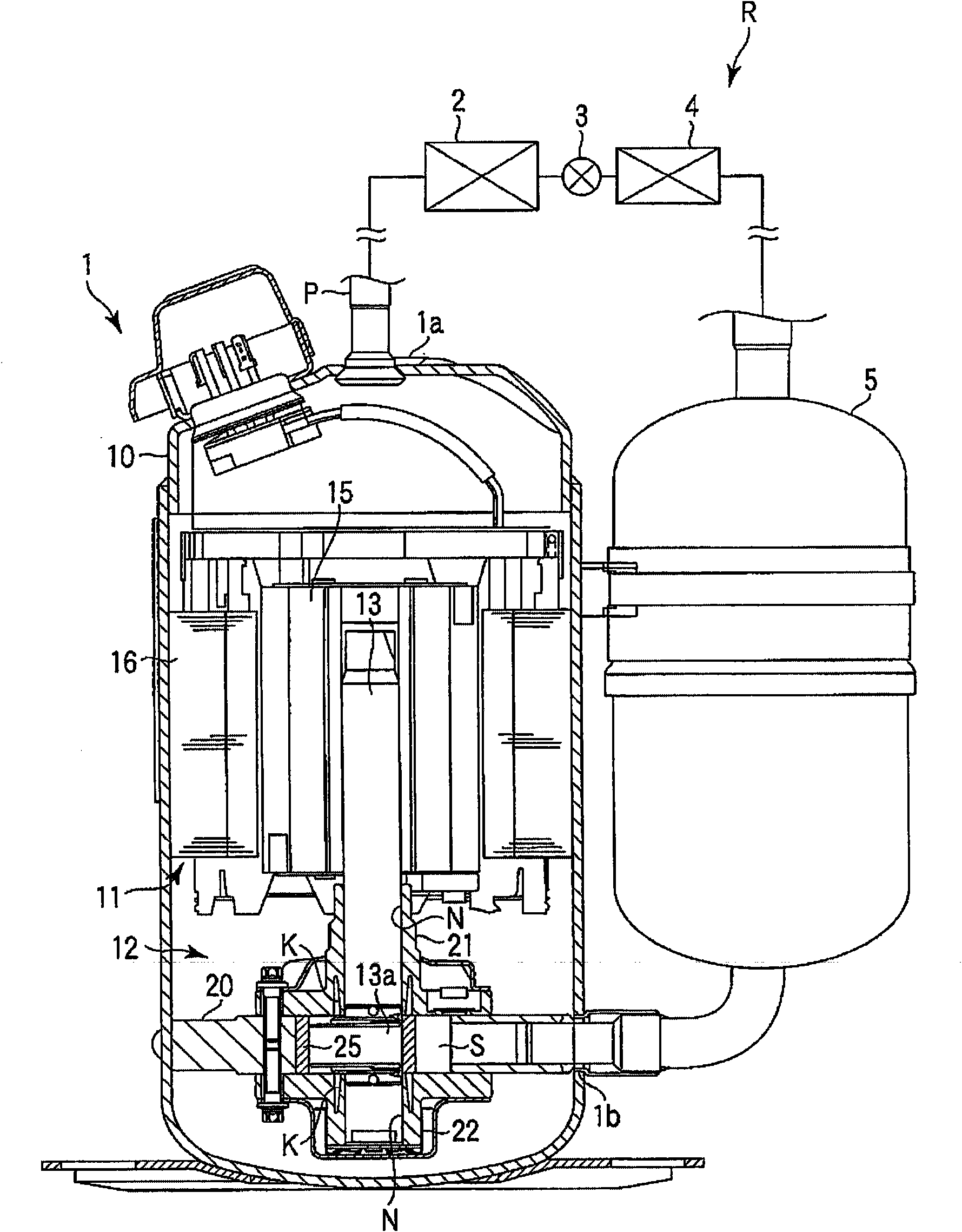 Enclosed compressor and refrigeration cycle device
