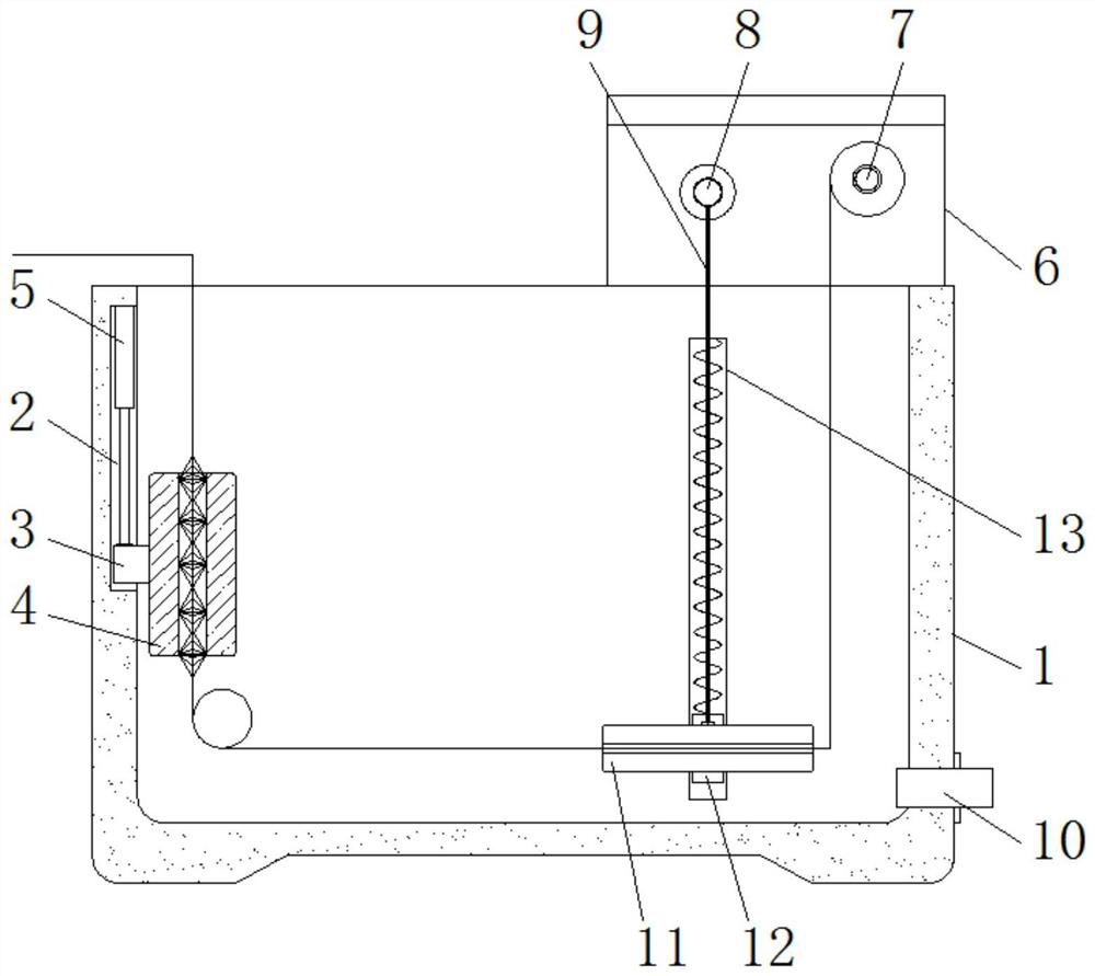 Vibration cleaning device with intermittent material conveying function