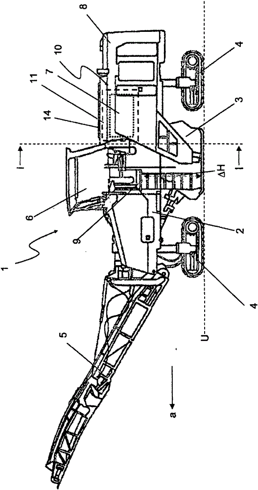 Self-propelled ground milling machine with integrated maintenance platform