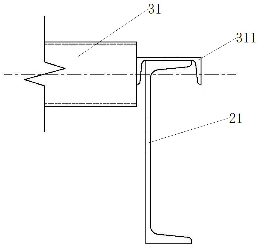 An aerial operation platform arranged on the lower chord of a truss and its construction method