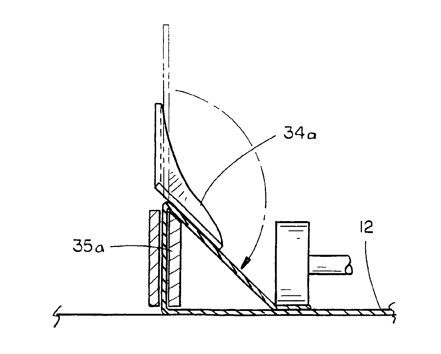 Method of forming box with gusseted corner