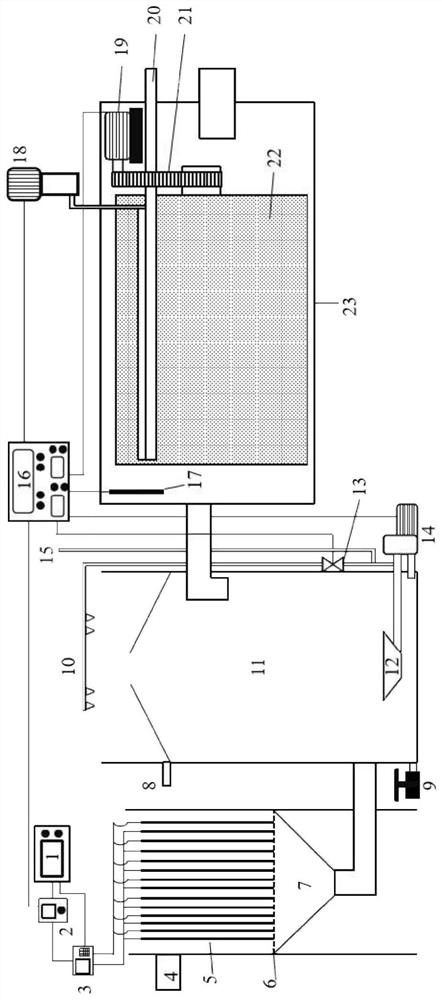 Diameter-increasing filtering device and method for suspended solids in mariculture