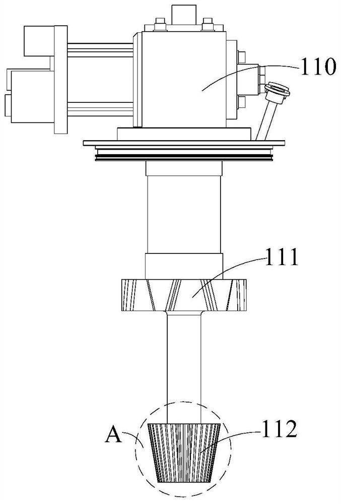 Magnetic resonance imaging system and its cryostat structure