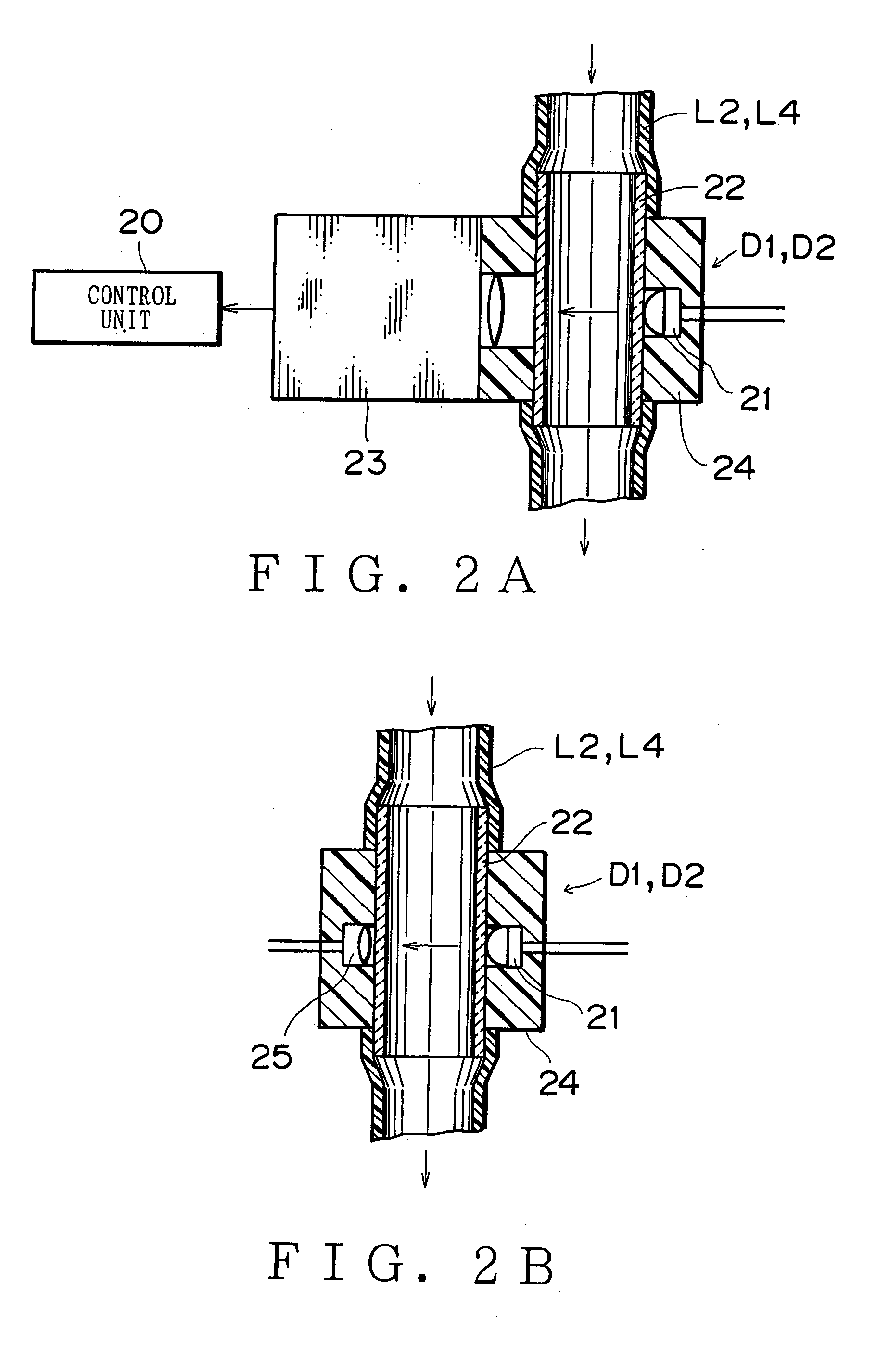 Dry cleaning machine and method of dry cleaning