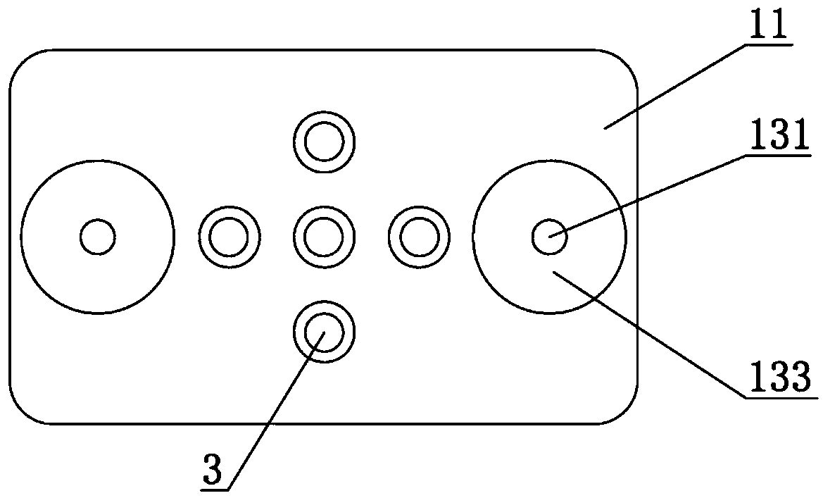 Water leakage detection device for diaphragm gas meter movement and leakage detection method