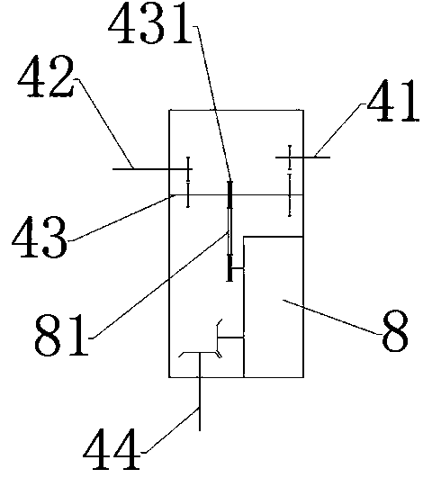 Large-size hydraulic gate with auxiliary function of opening and closing