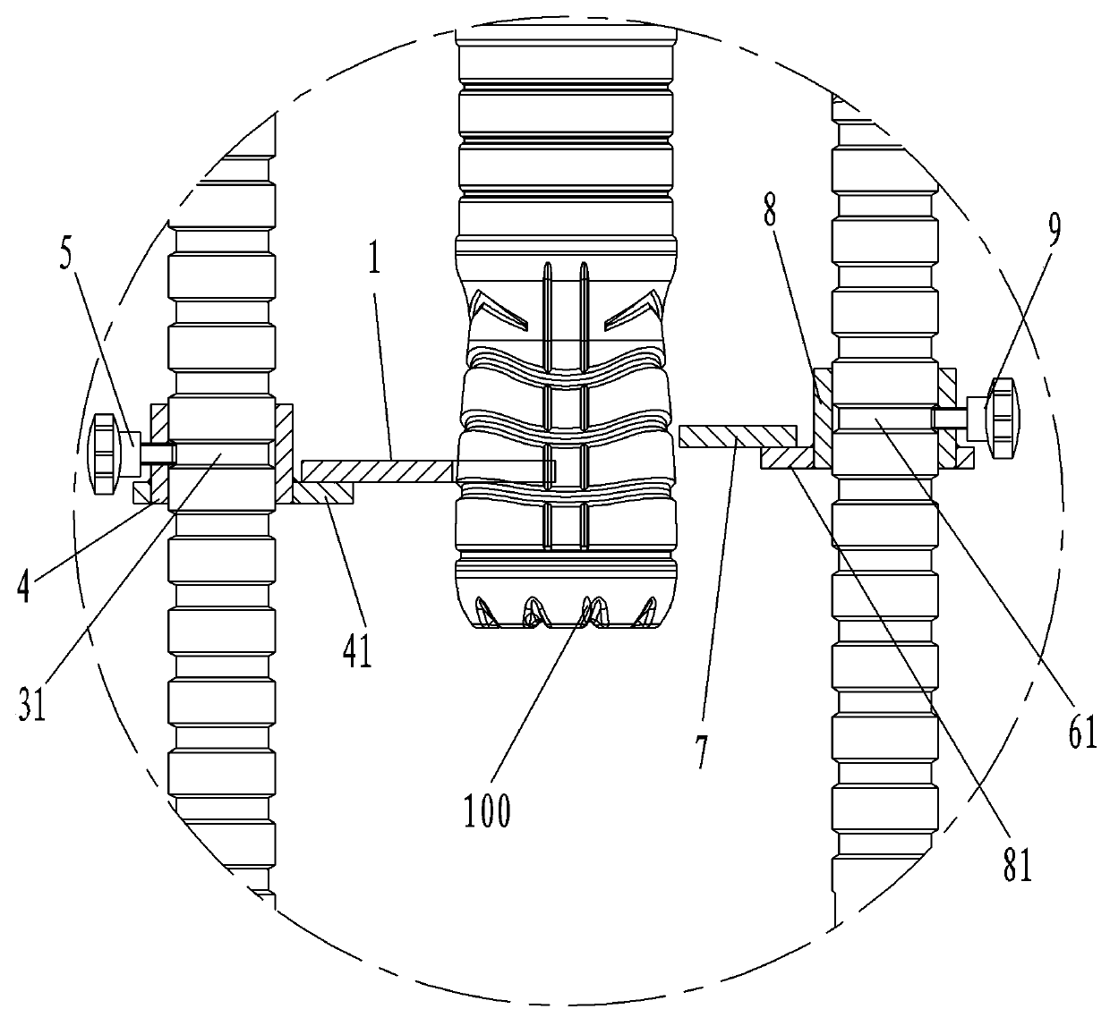 Star wheel transmission mechanism for conveying bottles