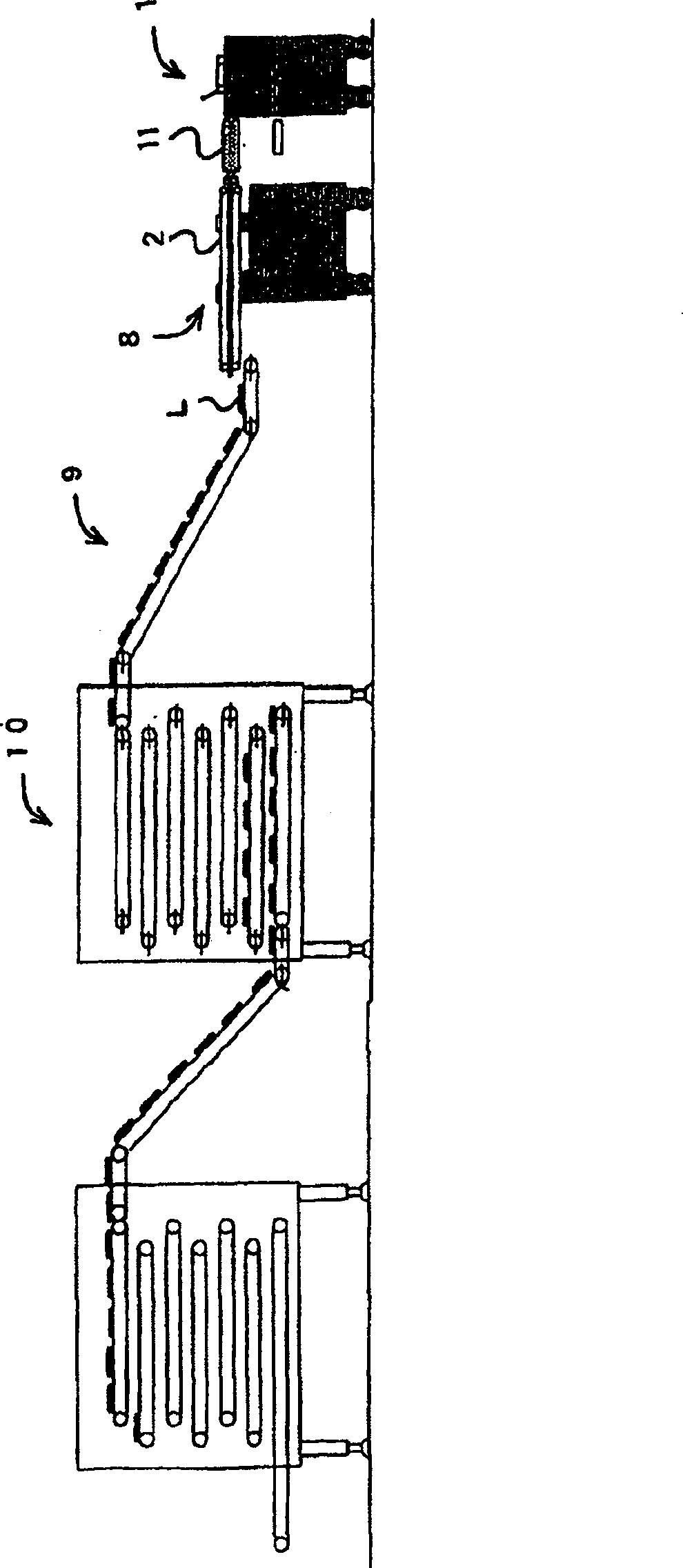 Apparatus for molten cutting off connecting portions of serial sausages, sausages preparation mechanism and method as well as sausages prepared by the same