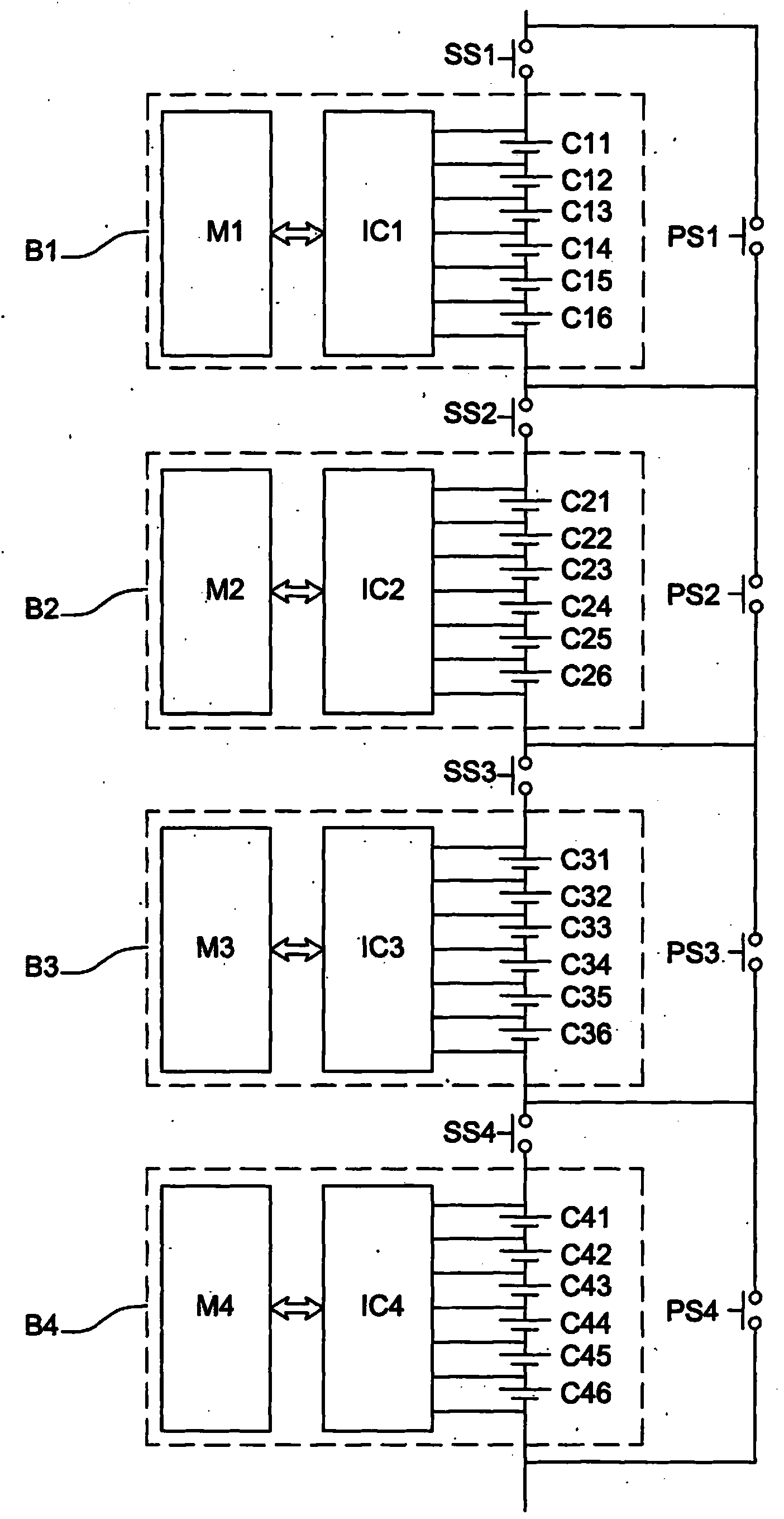 Method for balancing the charge and discharge level of a battery by switching its blocks of cells