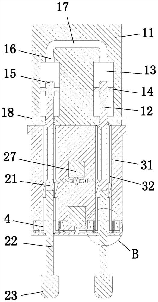 An electrolytic aluminum tank shelling device