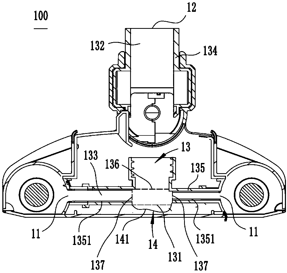 Cleaning head for surface cleaning device