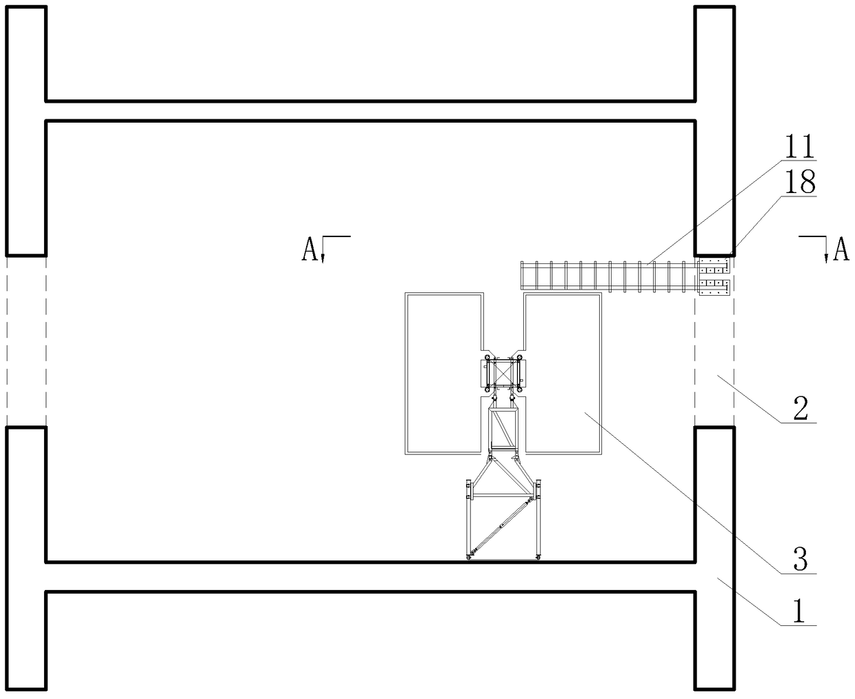 A channel connecting the core tube and the peripheral steel structure and its construction method