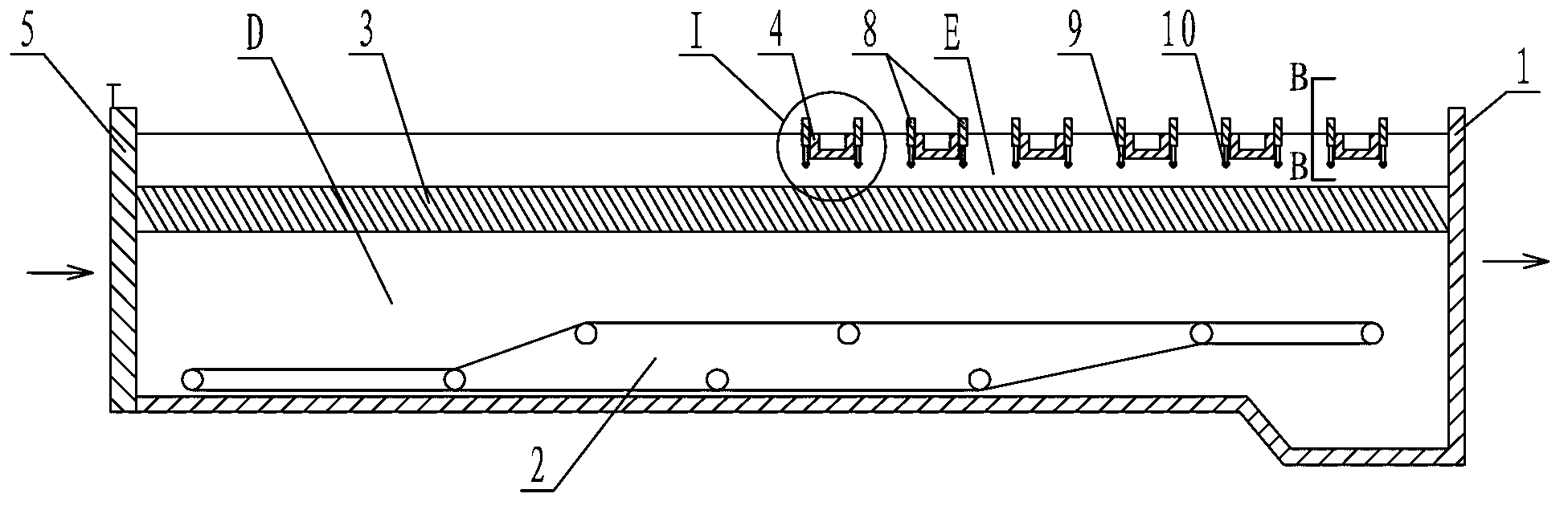 Water-level-variable terminal catchment inclined tube or inclined plate sedimentation tank