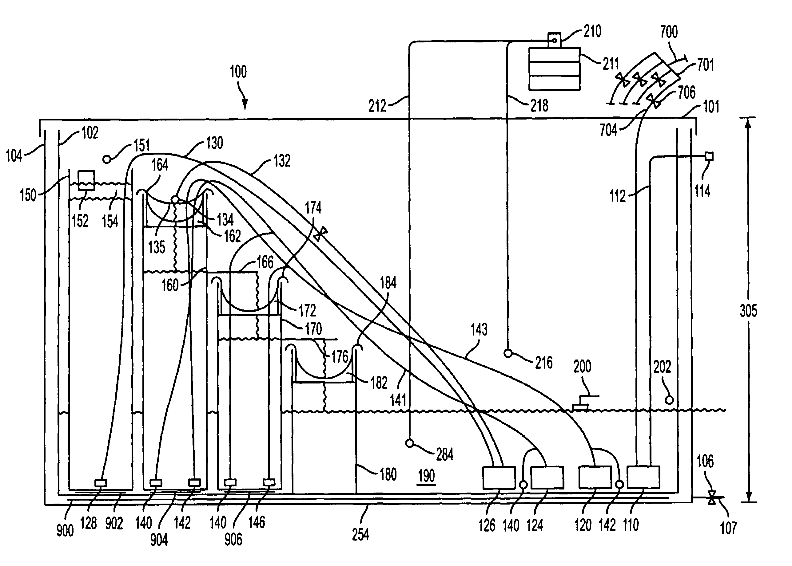 Method and apparatus for recycling wash chemicals