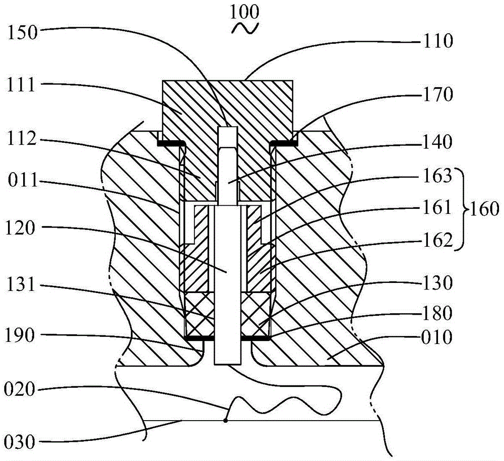 Tap grounding apparatus and transformer bushing with same