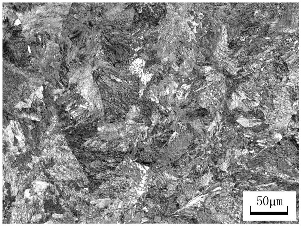 Corrosion-resistant aluminothermic welding flux suitable for U68CuCr steel rail and welding method thereof