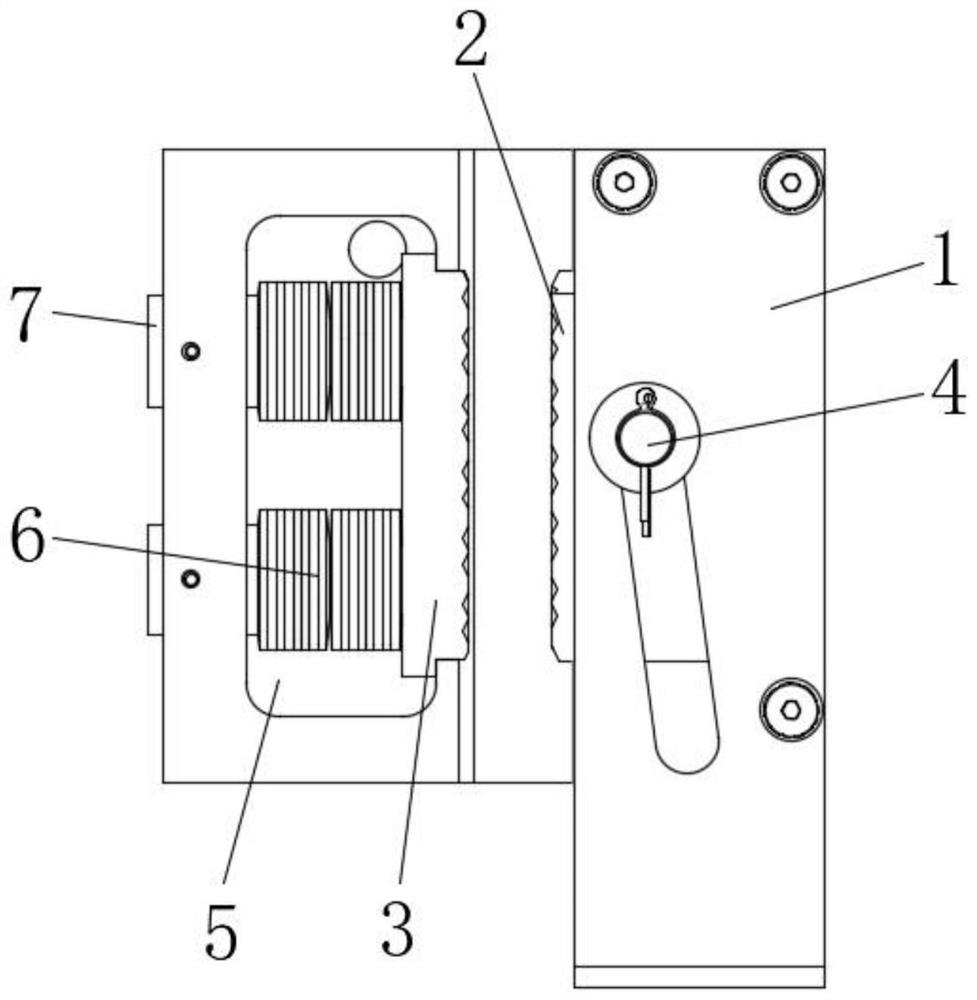 Safety tongs for elevator and debugging method thereof