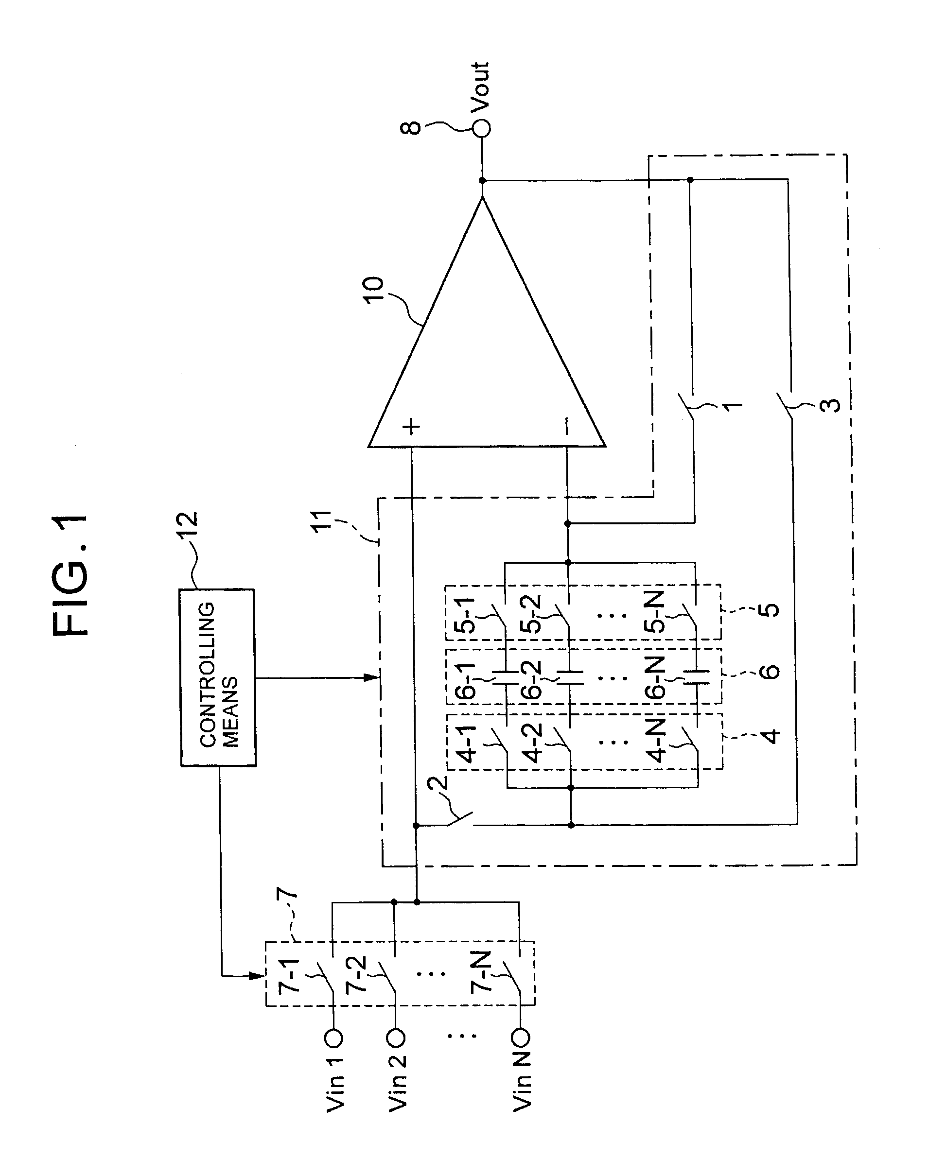 Amplifier circuit, driving circuit of display apparatus, portable telephone and portable electronic apparatus