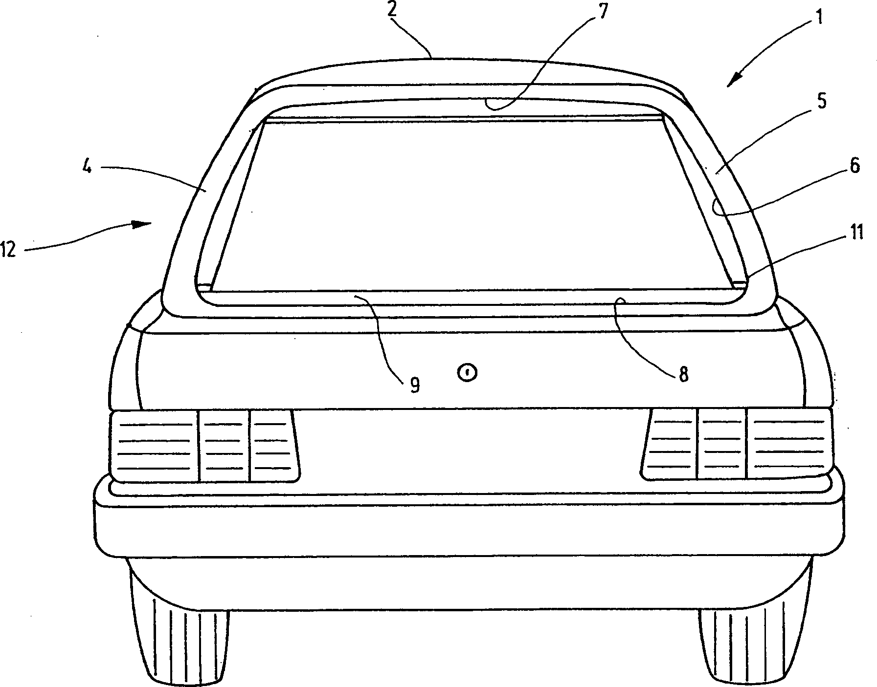 Rolling-up car window sun-shading screen with rolling compensation