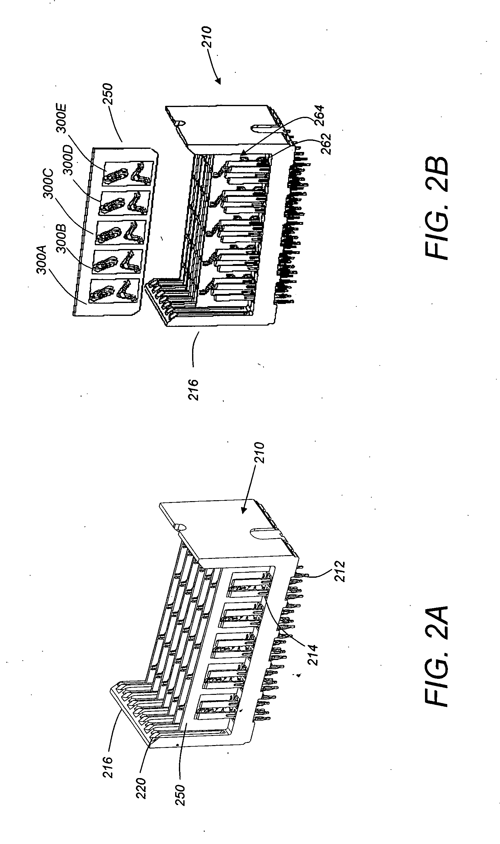 Connector with reference conductor contact