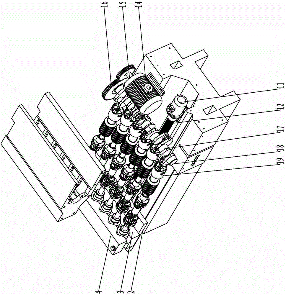 Automatic multiple-shaft grinding machine