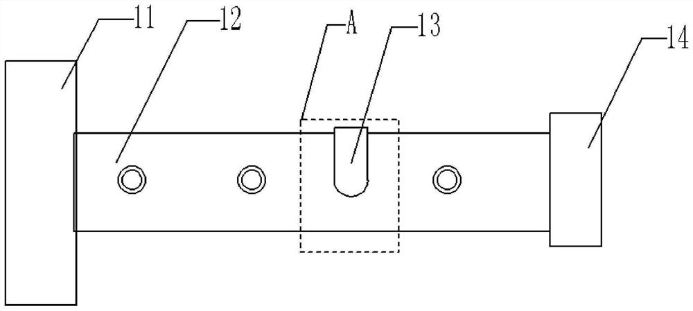 Automatic detection system for surface defects of workpieces