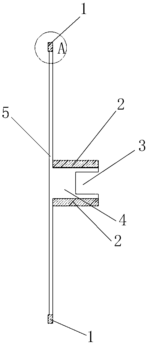 Rotary advancing and cutting device for tunnel