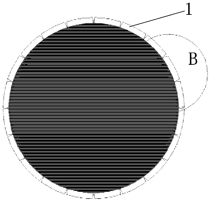 Rotary advancing and cutting device for tunnel