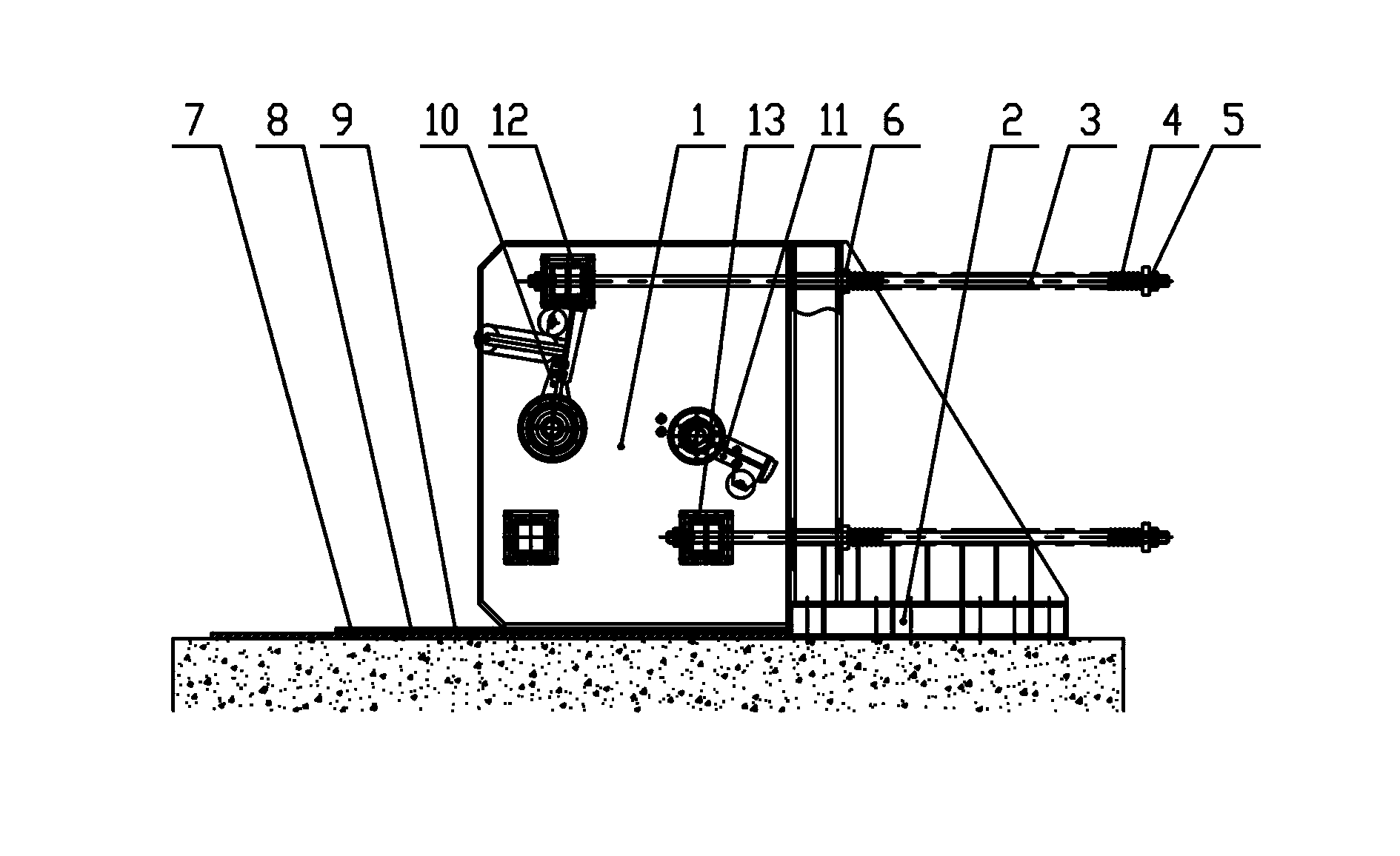 Movable type broken-belt catching device with buffer device