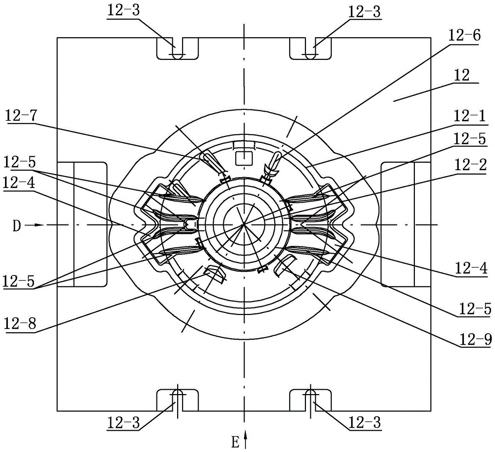 Isothermal forging forming die and method for 7075 aluminum alloy tapered casing