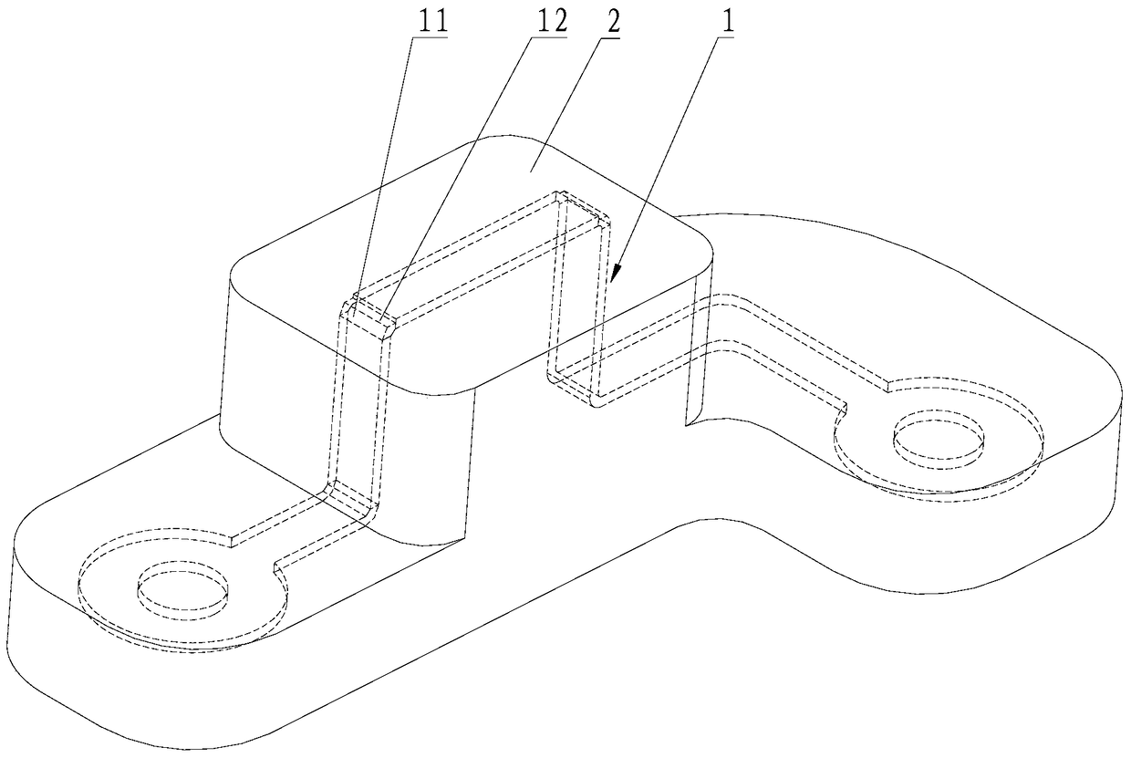 An insert structure for injection molding