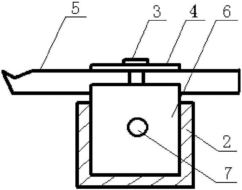 Belt redirection roller online repair device and method