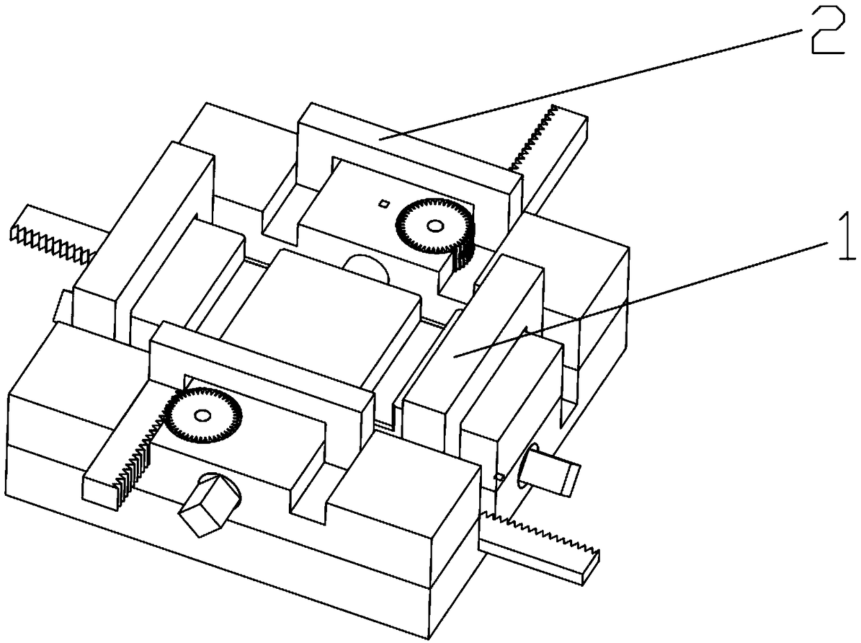 Four-direction fixing linkage clamp