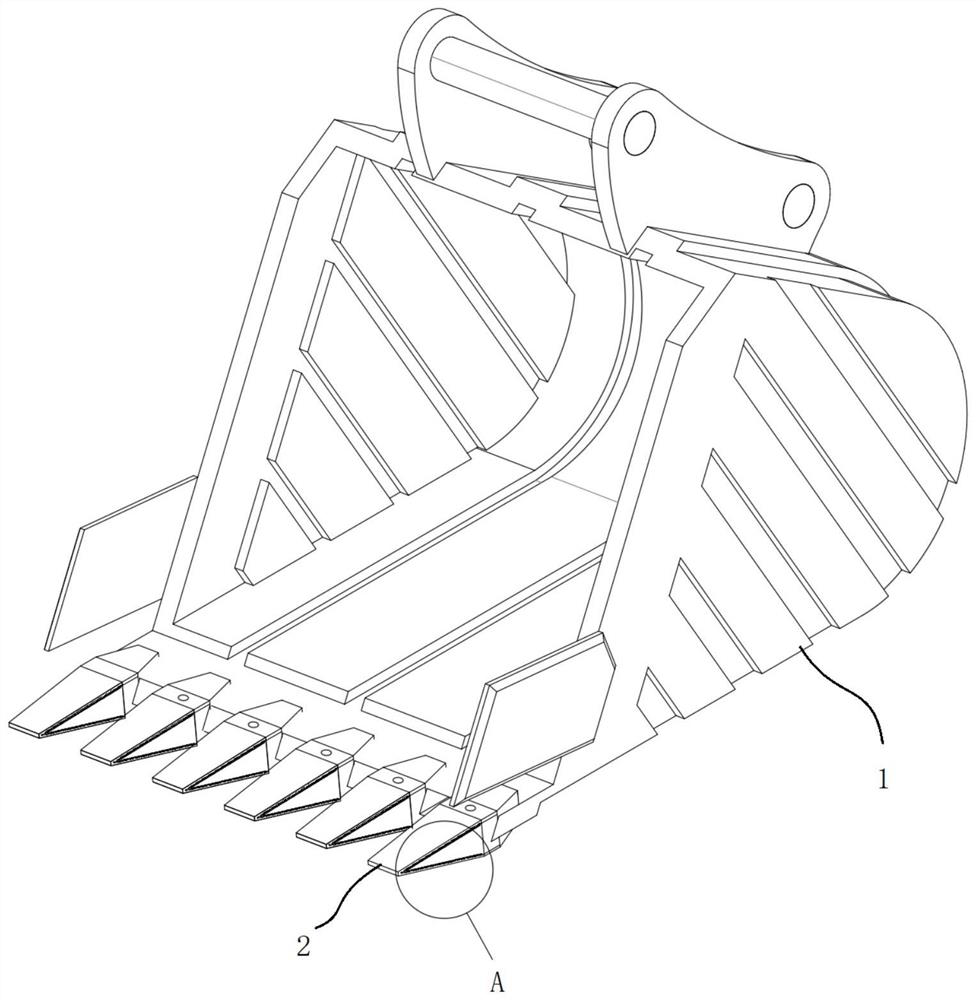 Excavator bucket with shovel blade convenient to replace