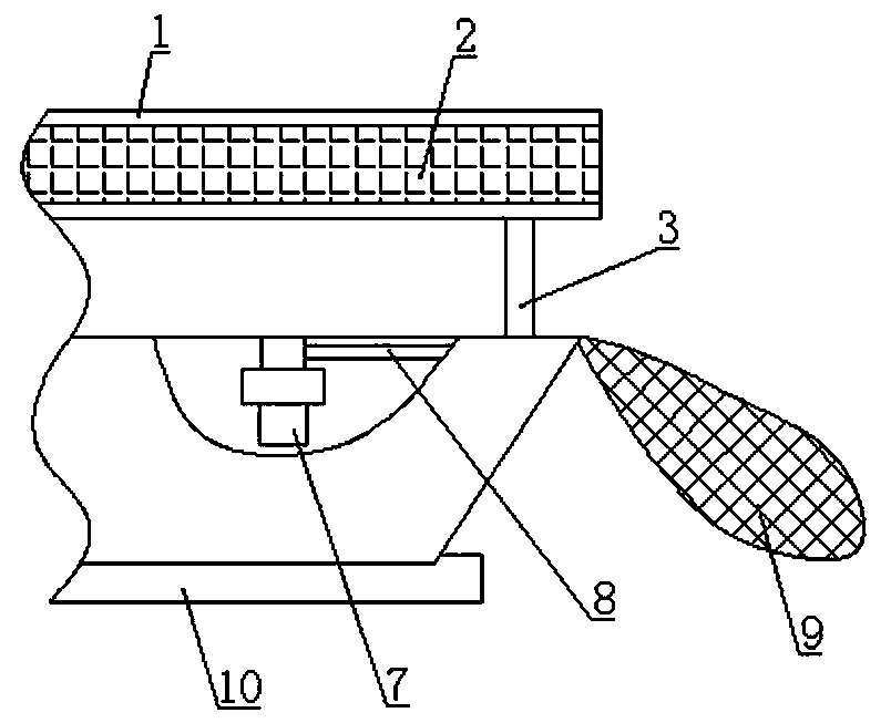 Steadily-operated environment-friendly salvage ship