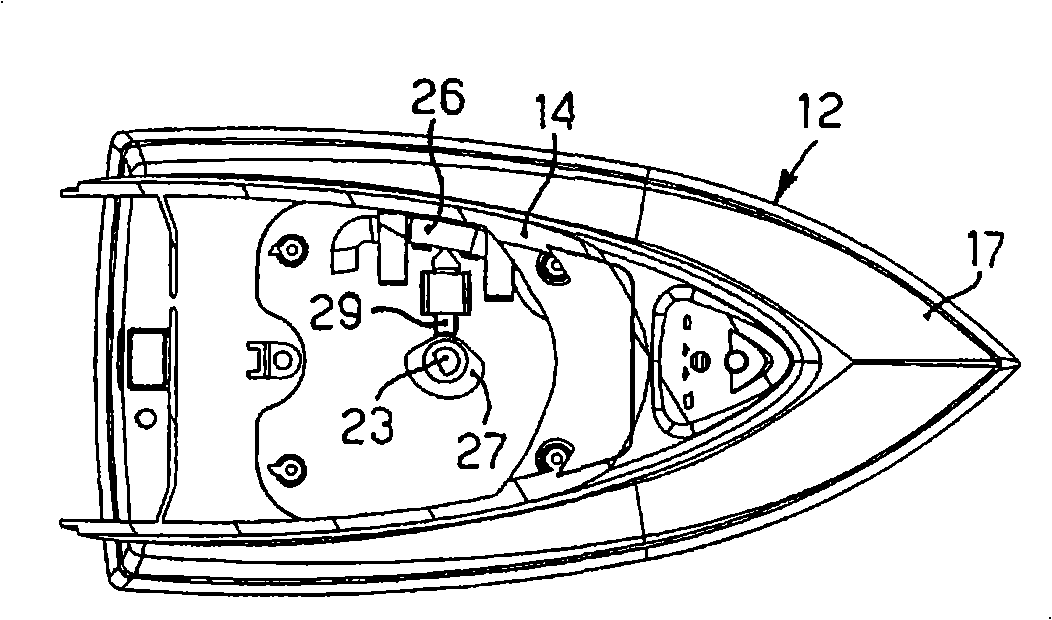 Device to regulate the temperature of an ironing apparatus