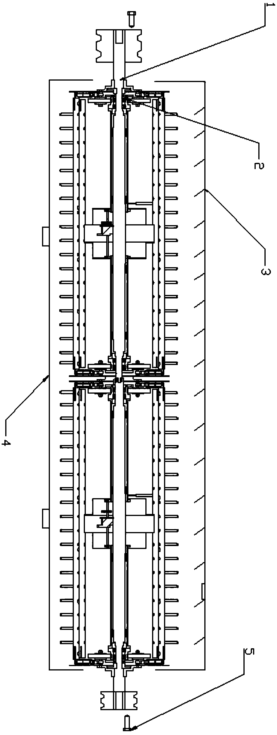 Threshing device, combined harvester equipped with threshing device and control method