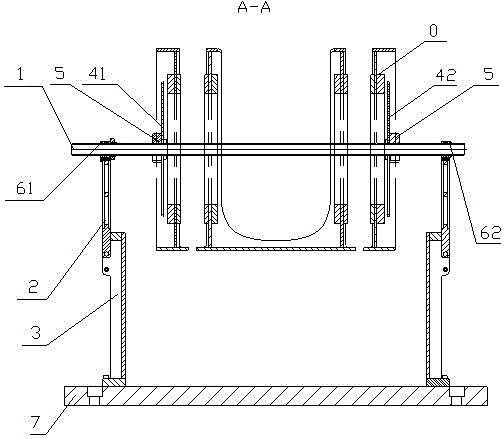 Simple mechanism for detecting and centering arm frame workpiece and detecting and centering method