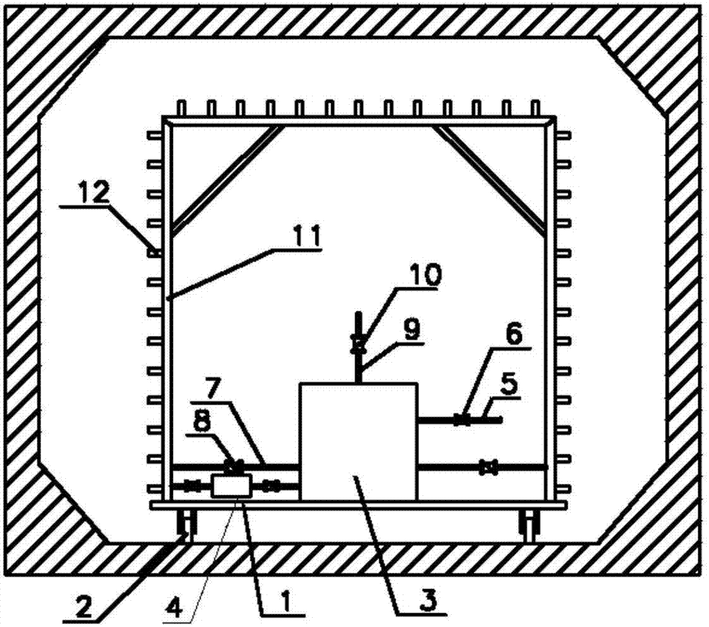 Movable type pipe gallery maintenance device and maintenance method thereof