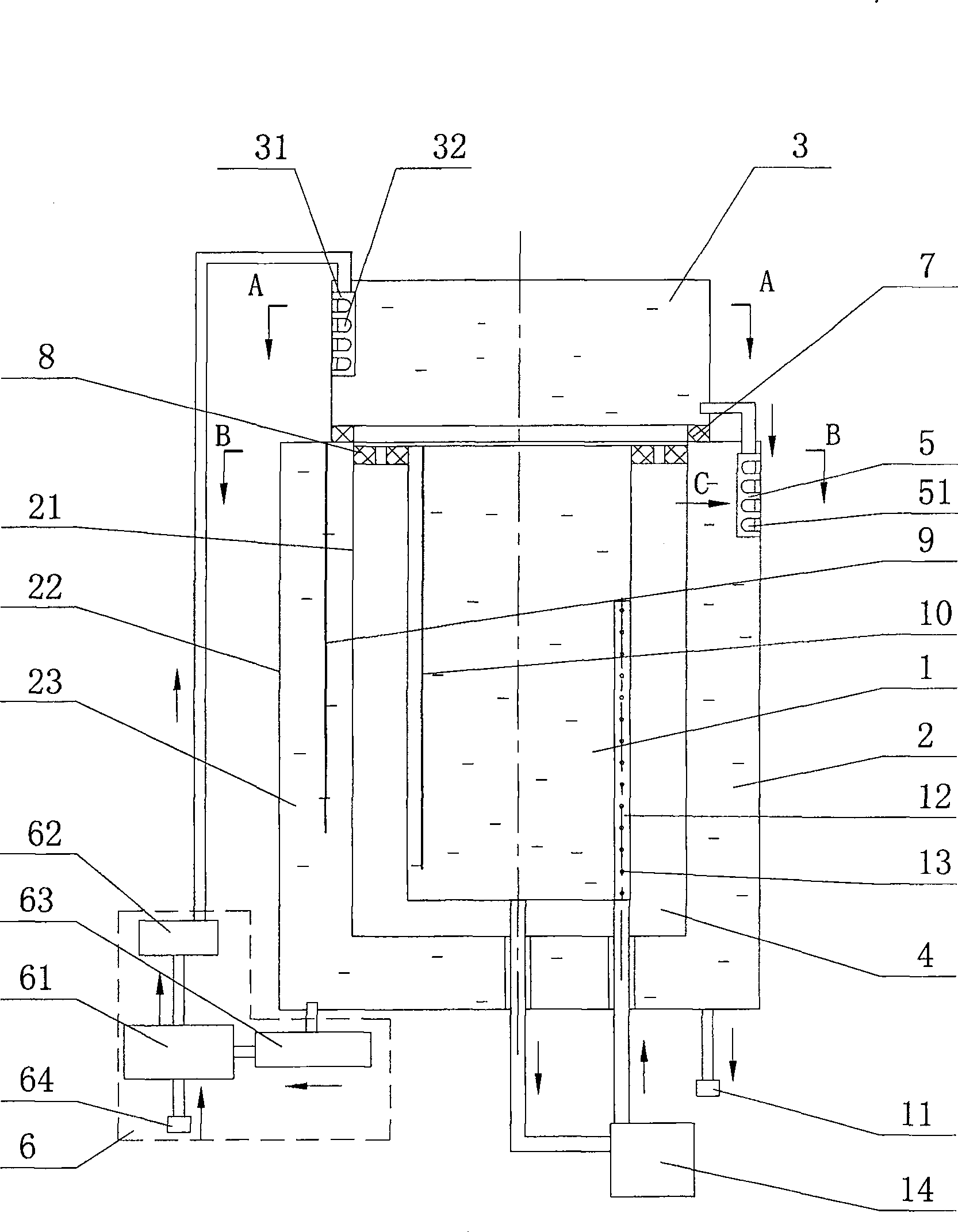 Calorimeter having exterior barrel with flow guiding circulating temperature controlling device