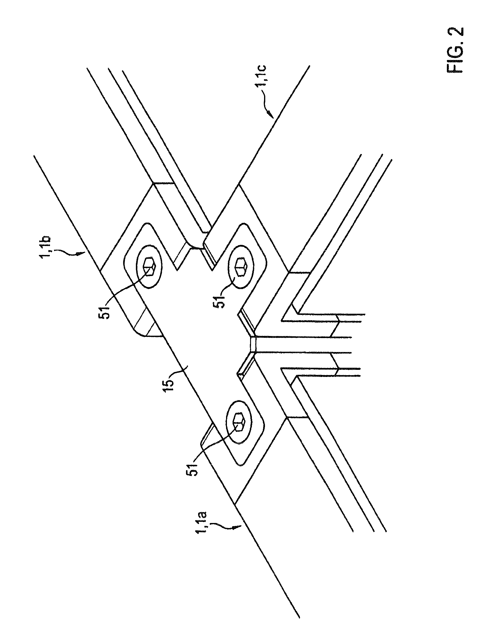 Item of wall-like standing furniture