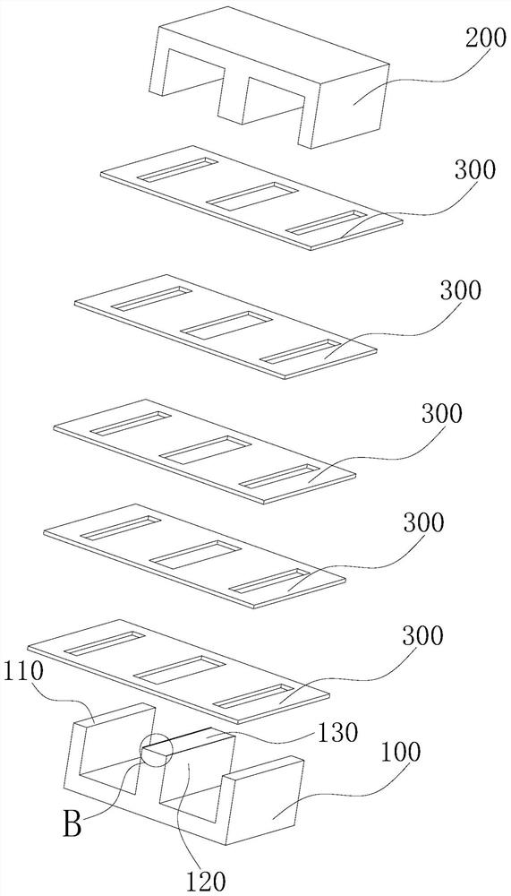 A planar transformer and planar transformer assembly method