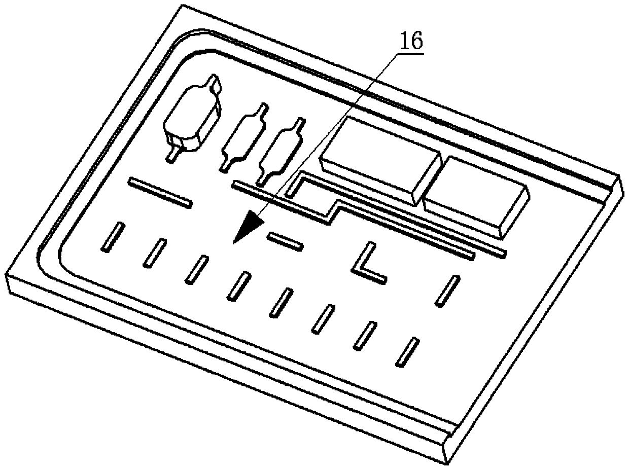 A multifunctional integrated microfluidic nucleic acid analysis chip and its preparation and analysis method